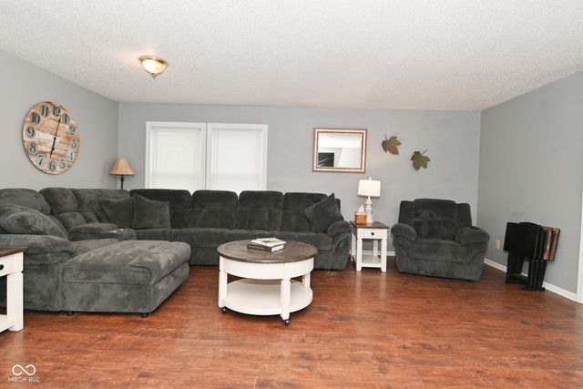 8722 Aylesworth Drive, Camby, IN 46113