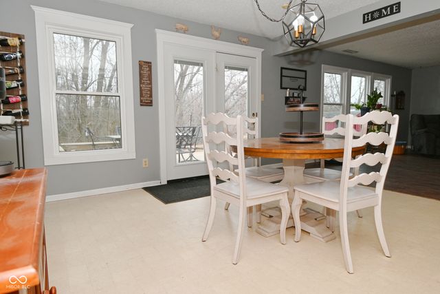 8722 Aylesworth Drive, Camby, IN 46113