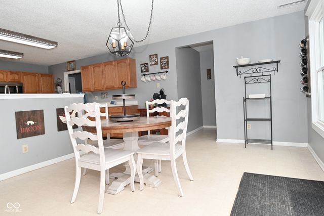 8722 Aylesworth Drive, Camby, IN 46113