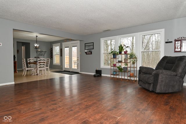 8722 Aylesworth Drive, Camby, IN 46113