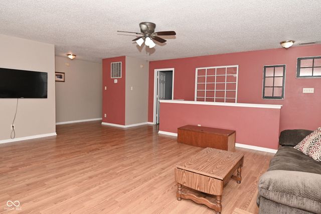 8722 Aylesworth Drive, Camby, IN 46113