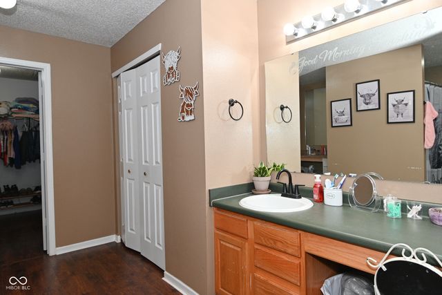 8722 Aylesworth Drive, Camby, IN 46113