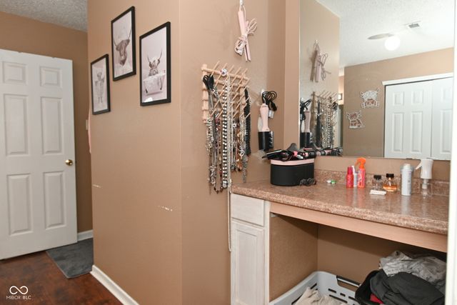 8722 Aylesworth Drive, Camby, IN 46113