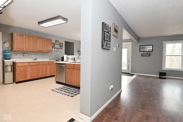 8722 Aylesworth Drive, Camby, IN 46113