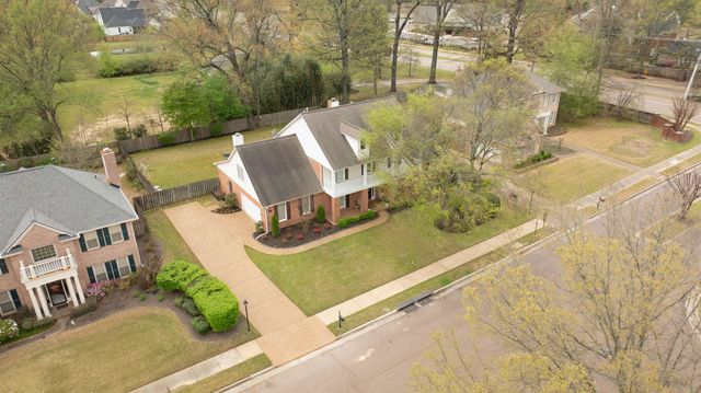 1853 NORTHCROSS PL S, Collierville, TN 38017