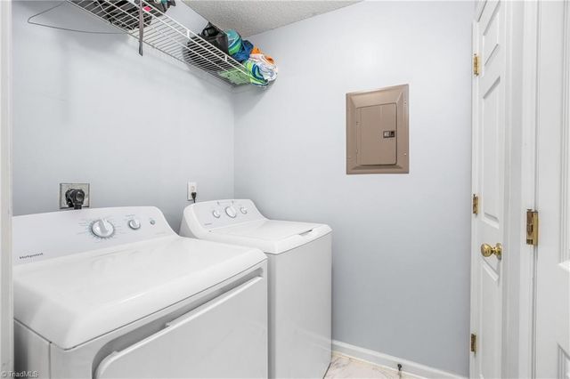 222 Timberline Ridge Court, Winston-salem, NC 27106