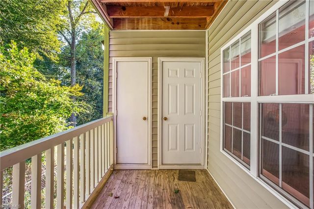 222 Timberline Ridge Court, Winston-salem, NC 27106