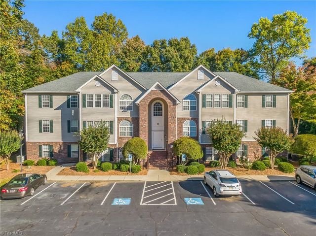 222 Timberline Ridge Court, Winston-salem, NC 27106