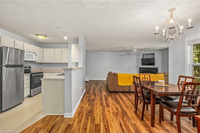 222 Timberline Ridge Court, Winston-salem, NC 27106