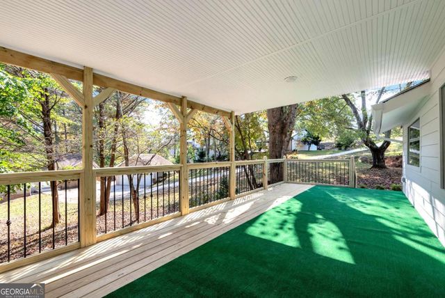 75 Lake Drive, Dawsonville, GA 30534