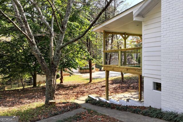 75 Lake Drive, Dawsonville, GA 30534