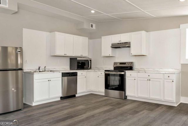 75 Lake Drive, Dawsonville, GA 30534