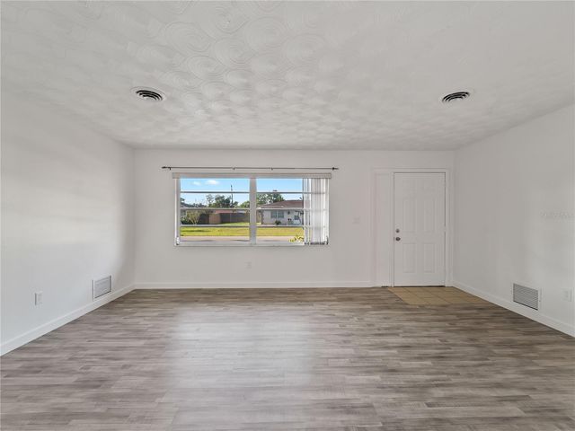 20222 GLADSTONE ST, Port Charlotte, FL 33952