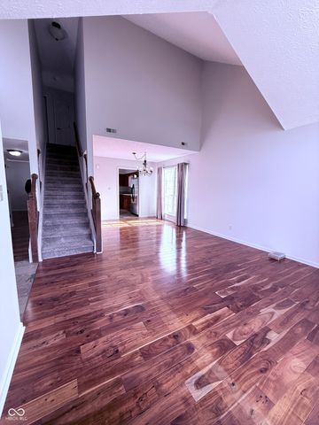 11521 Jamestown West Drive, Fishers, IN 46038