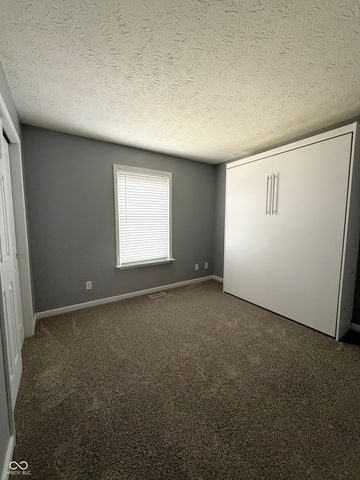 11521 Jamestown West Drive, Fishers, IN 46038