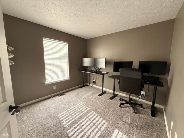 11521 Jamestown West Drive, Fishers, IN 46038