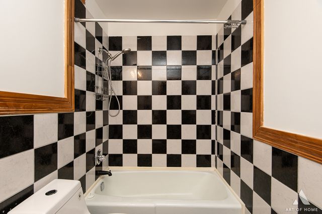 9708 Nottingham Avenue 11, Chicago Ridge, IL 60415