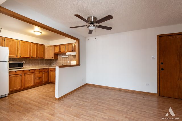 9708 Nottingham Avenue 11, Chicago Ridge, IL 60415