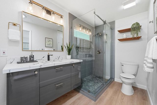 413 Del Medio Avenue, Mountain View, CA 94040