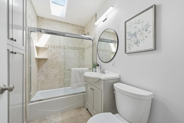 413 Del Medio Avenue, Mountain View, CA 94040