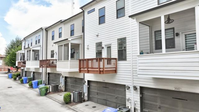 2044 Rockledge Road NE, Atlanta, GA 30324