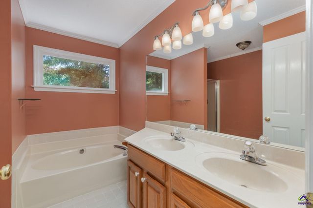 226 Autumn Trace Court, Macon, GA 31210