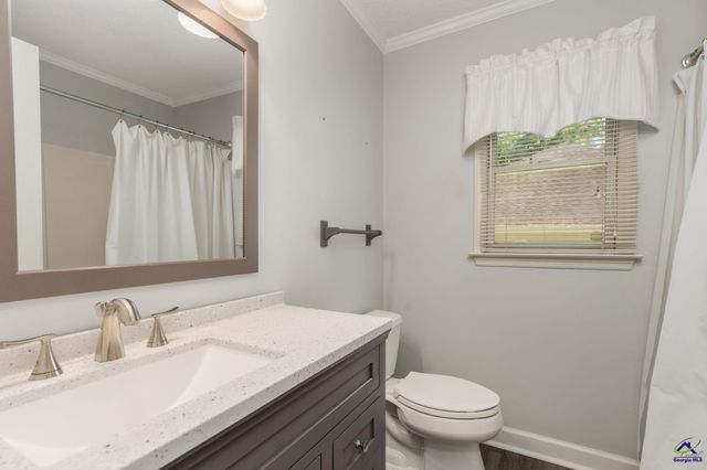 226 Autumn Trace Court, Macon, GA 31210