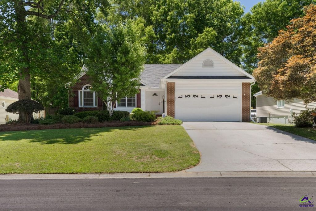 226 Autumn Trace Court, Macon, GA 31210