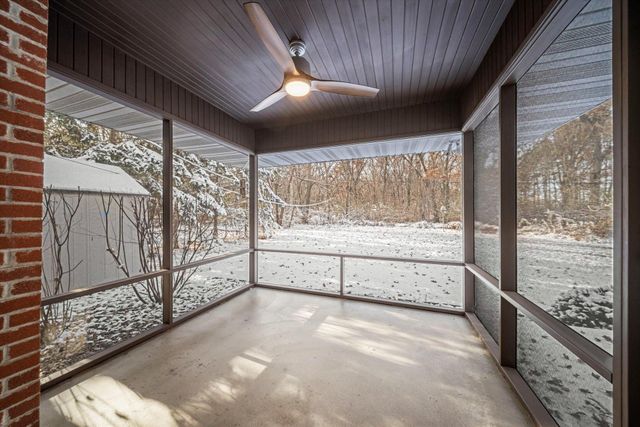 5601 Schutta Road, Shoreview, MN 55126