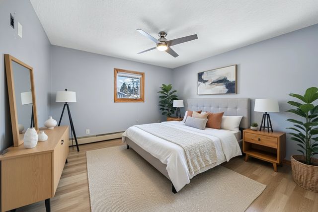 5601 Schutta Road, Shoreview, MN 55126