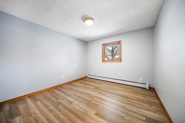 5601 Schutta Road, Shoreview, MN 55126