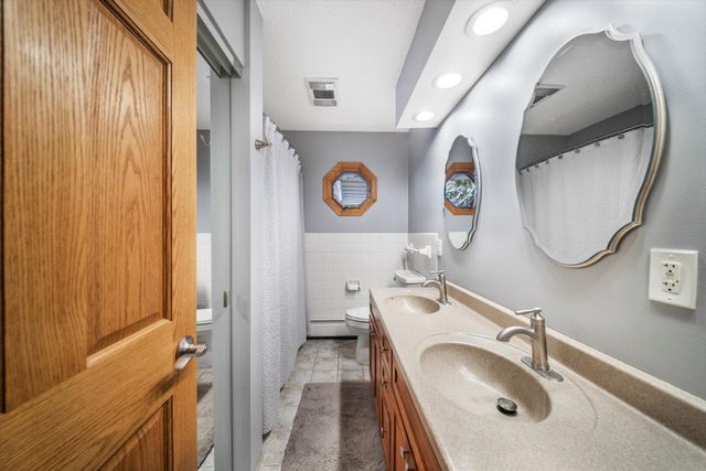 5601 Schutta Road, Shoreview, MN 55126