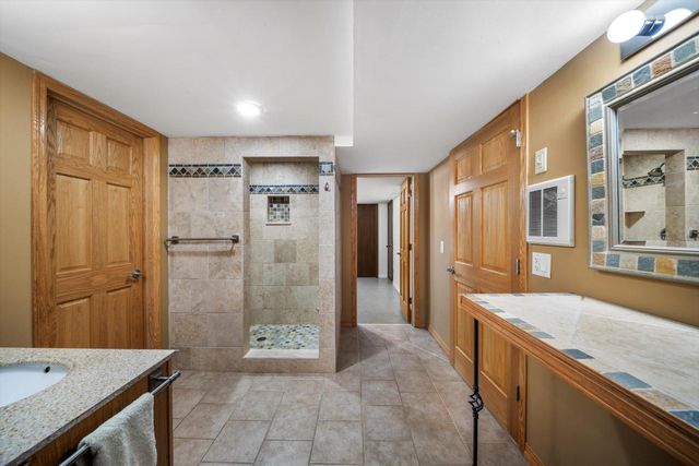 5601 Schutta Road, Shoreview, MN 55126