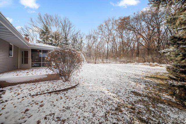 5601 Schutta Road, Shoreview, MN 55126