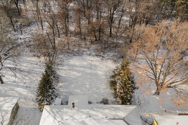 5601 Schutta Road, Shoreview, MN 55126