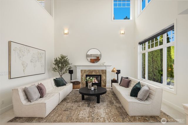 9750 SE 5th Street, Bellevue, WA 98004