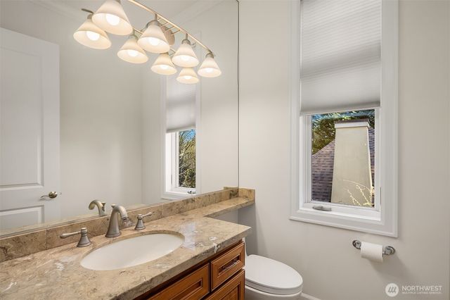 9750 SE 5th Street, Bellevue, WA 98004