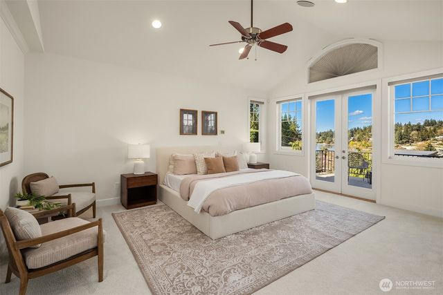 9750 SE 5th Street, Bellevue, WA 98004