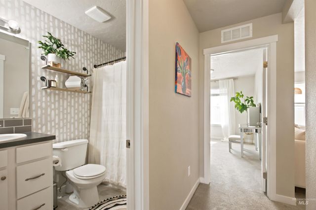 7516 S Foremast Ave, Boise, ID 83709
