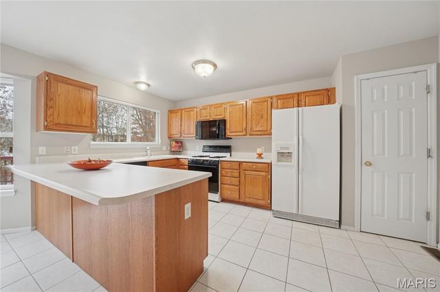 1030 Reddington Timbers Drive, St Charles, MO 63304