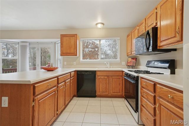 1030 Reddington Timbers Drive, St Charles, MO 63304