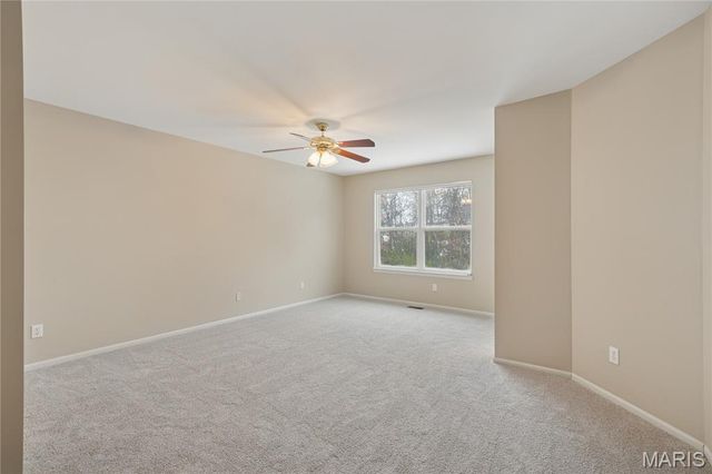 1030 Reddington Timbers Drive, St Charles, MO 63304