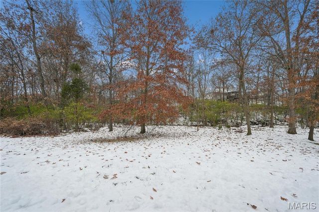 1030 Reddington Timbers Drive, St Charles, MO 63304