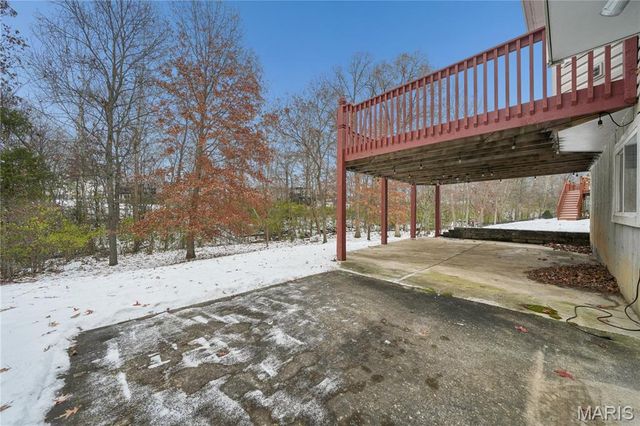 1030 Reddington Timbers Drive, St Charles, MO 63304