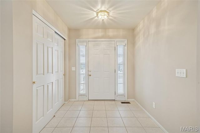 1030 Reddington Timbers Drive, St Charles, MO 63304