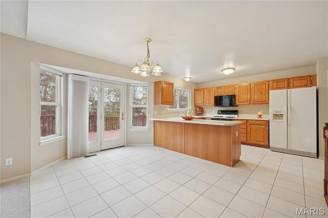 1030 Reddington Timbers Drive, St Charles, MO 63304