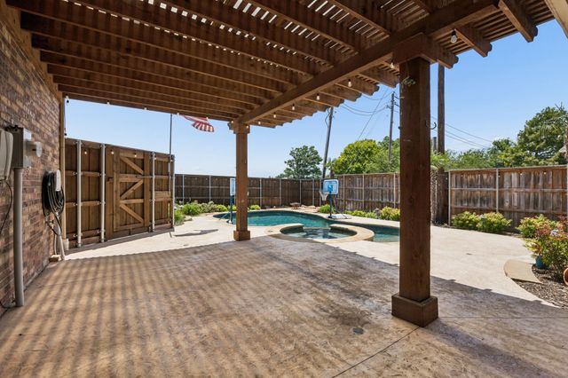 6421 Fairfield Drive, Rowlett, TX 75089