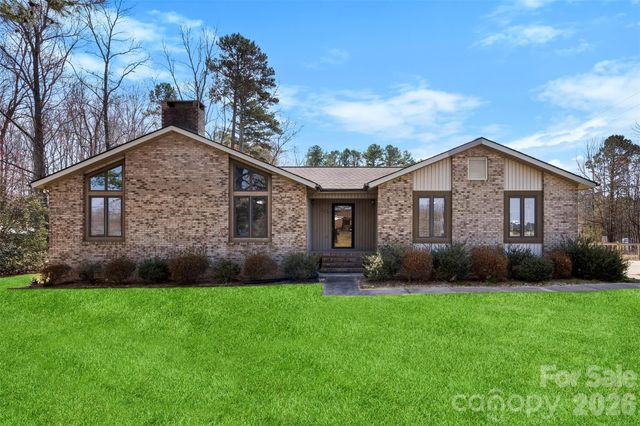 2010 Sprucewood Street, Albemarle, NC 28001