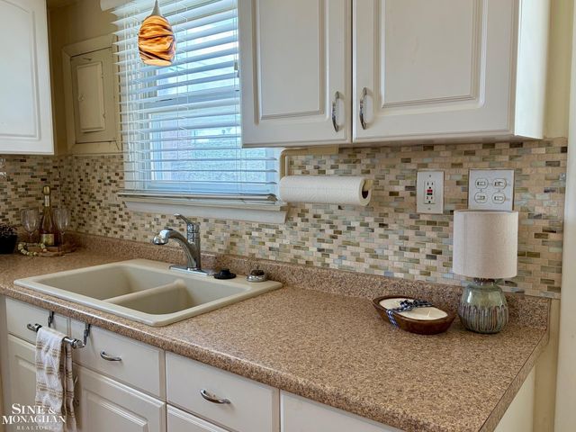 7267 Arcola Street, Westland, MI 48185