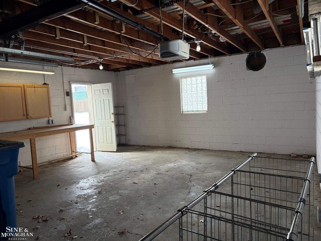 7267 Arcola Street, Westland, MI 48185